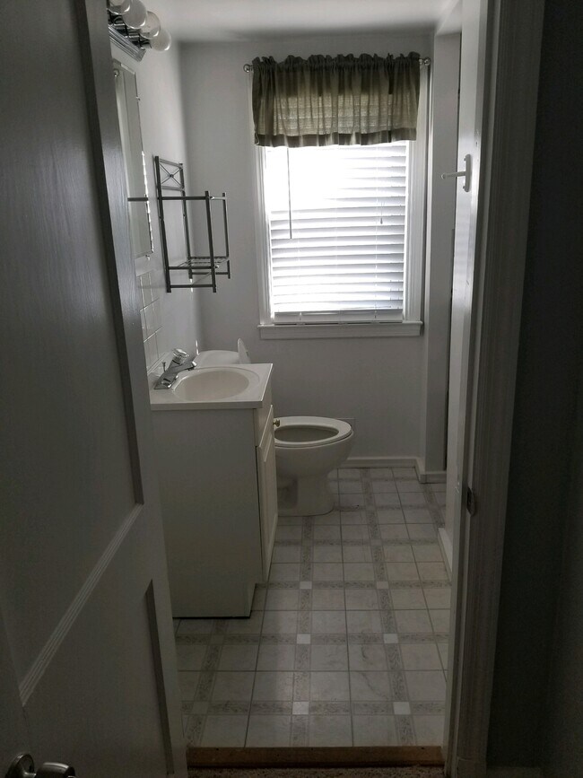 Foto del edificio - 2930 Grendon Ln