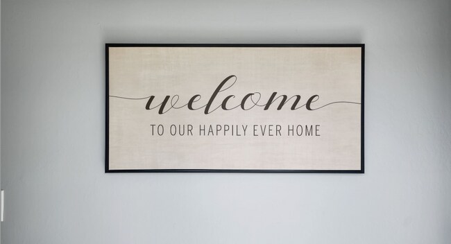 Foto del edificio - 325 Falcon Dr