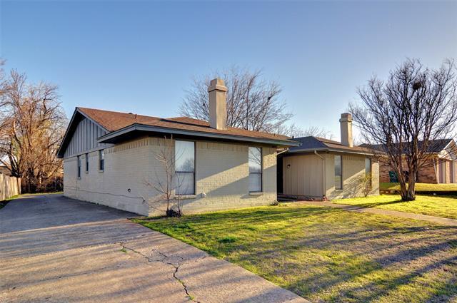 Foto principal - 6815 W Cleburne Rd