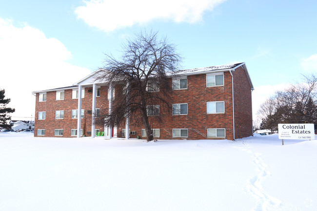 Building Photo - Colonial Estates Apartments