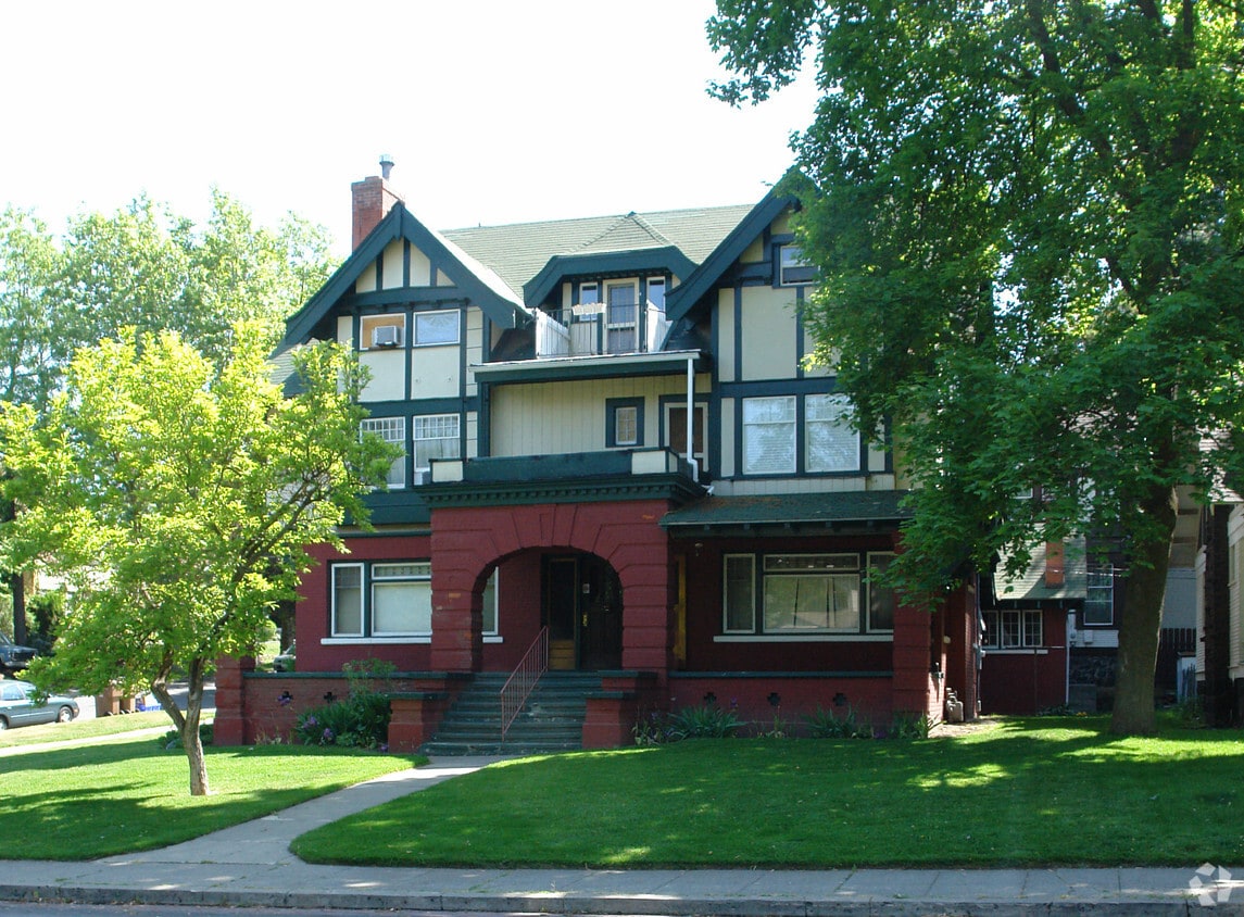 Primary Photo - 903 S Adams St