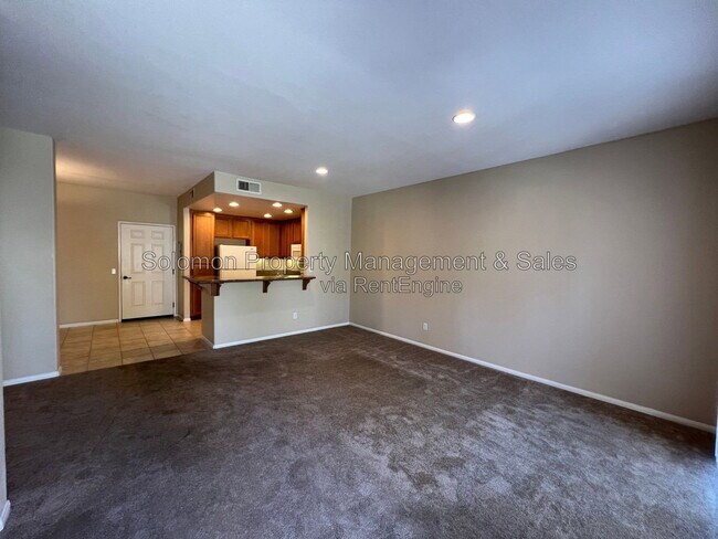 Foto del edificio - 1474 Rancho Rose Way