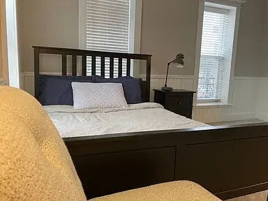 Foto del edificio - 309 W Charles St