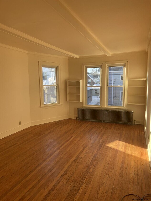 24 Hudson St Unit 2, Mechanicville, NY 12118 Room for Rent in