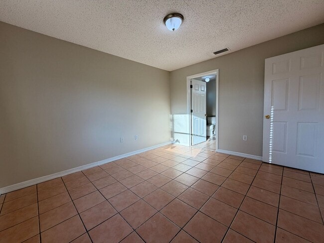 Building Photo - Mediterranean 3BR Villa with Water View | Resort-Style Living in Lake Marion Golf Resort