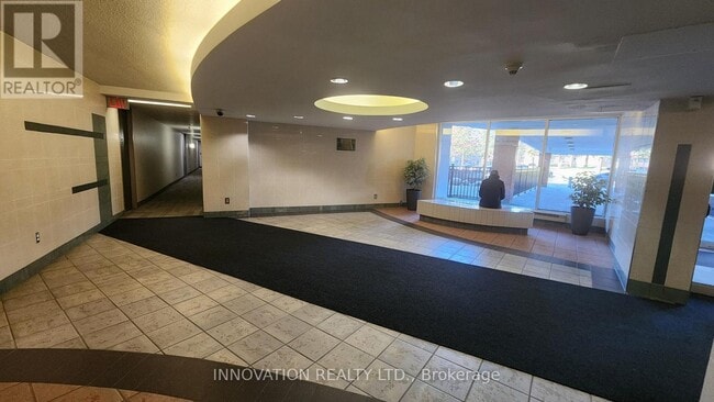 Photo du bâtiment - 2020 Jasmine Crescent