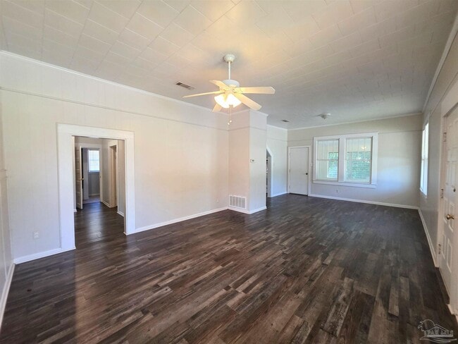 Building Photo - 5404 N Blue Angel Pkwy