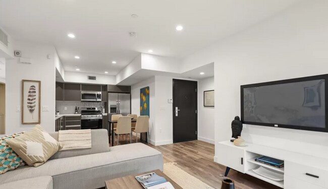 Foto del edificio - 8457 Blackburn Ave Los Angeles, CA 90048