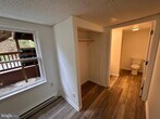 Primary Photo - 45 N Green St