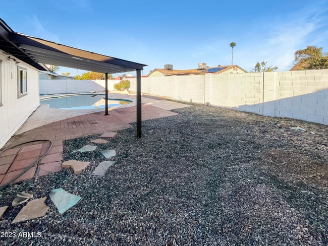 Building Photo - 6434 W Sunnyslope Ln