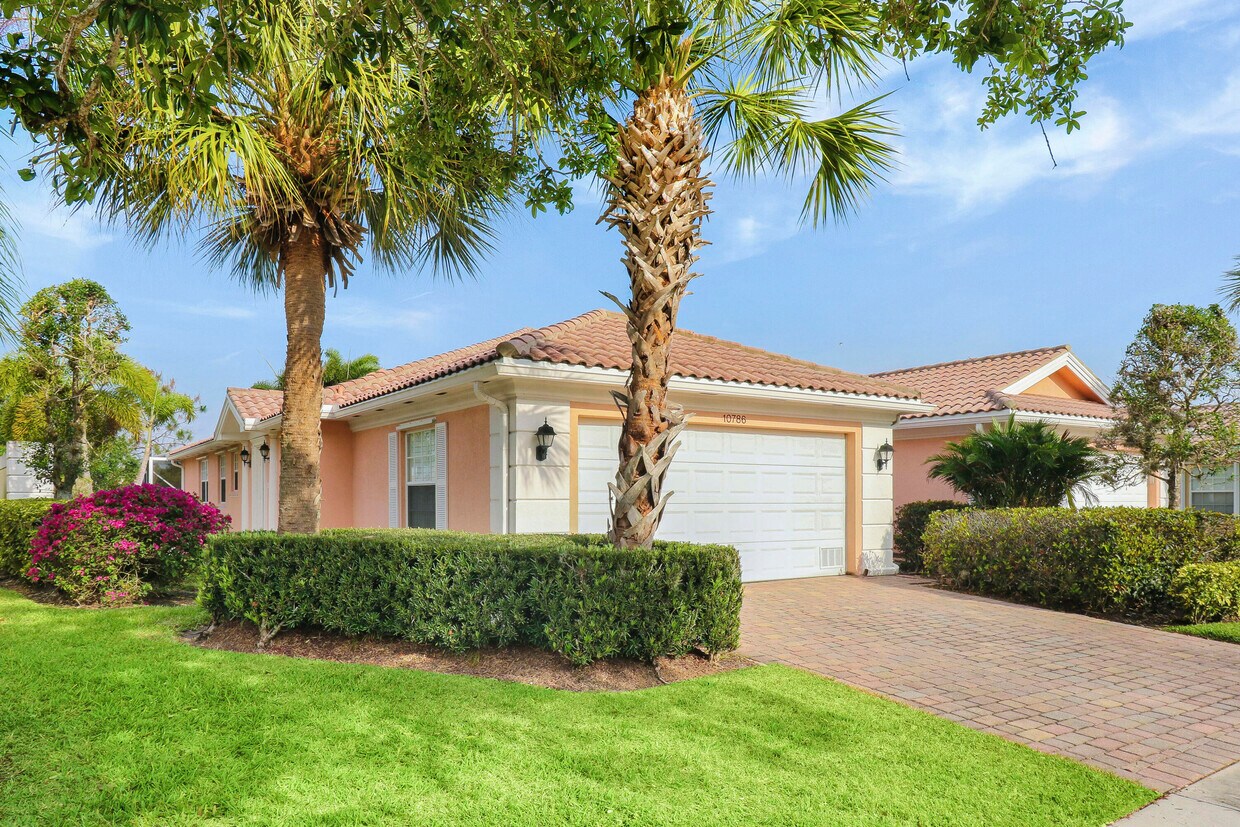Foto principal - 10786 SW Dardanelle Dr