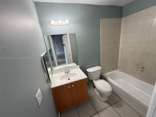 Foto del edificio - 18224 NW 40th Pl