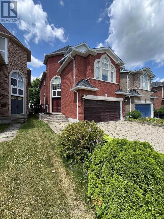 Building Photo - 52 Queensway Dr