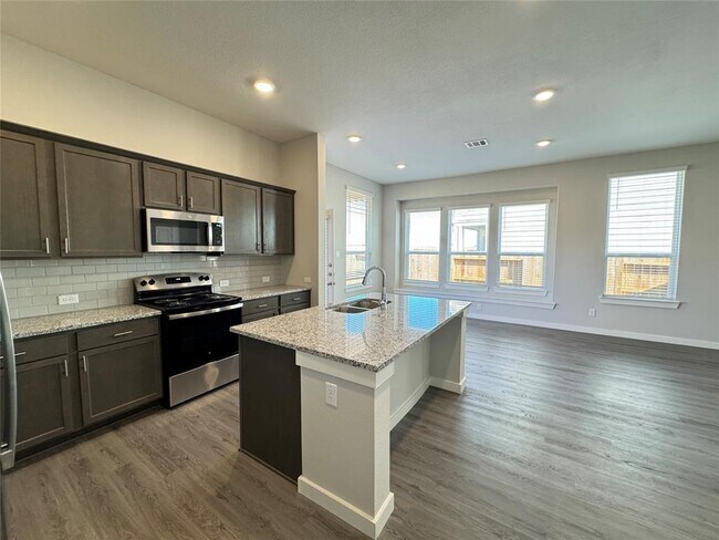 Building Photo - 2427 Cohorn Trl