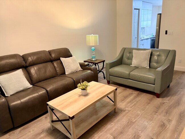 Foto del edificio - 1357 NW 94th Way