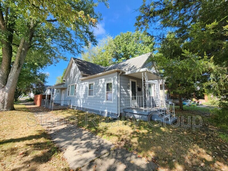 1700 N 16th St, Terre Haute, IN 47804 House Rental in Terre Haute, IN