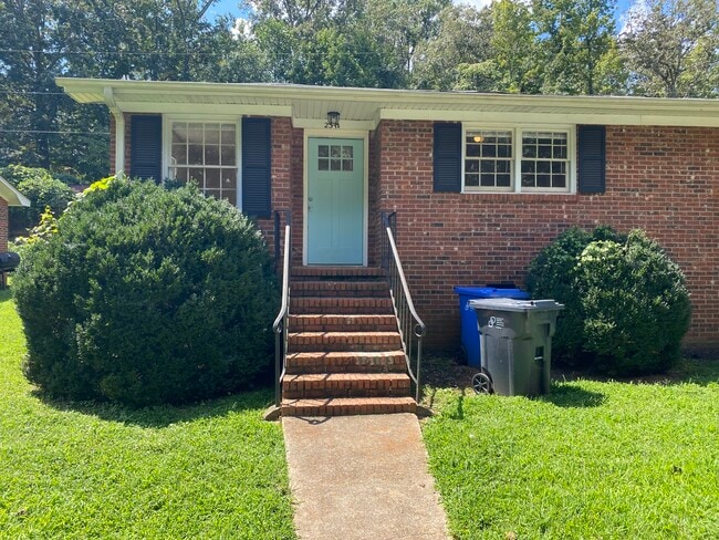 Building Photo - 231 Berea Forest Cir