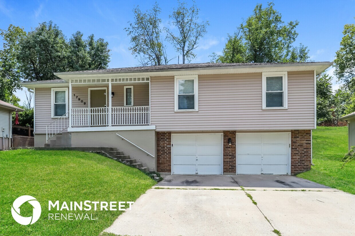 Foto principal - 17909 East 25th Terrace S