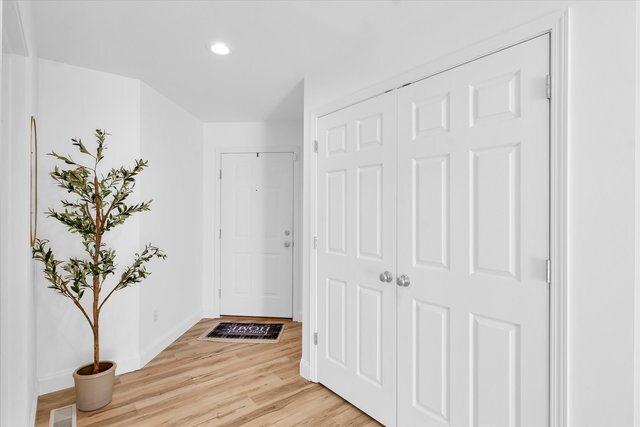 Foto del edificio - 1701 E Amber Ln