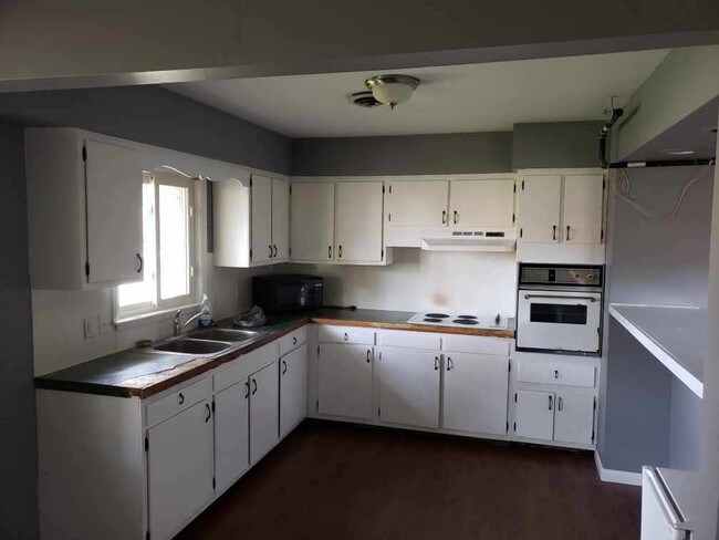 Foto del edificio - 908 Greenbrier Rd