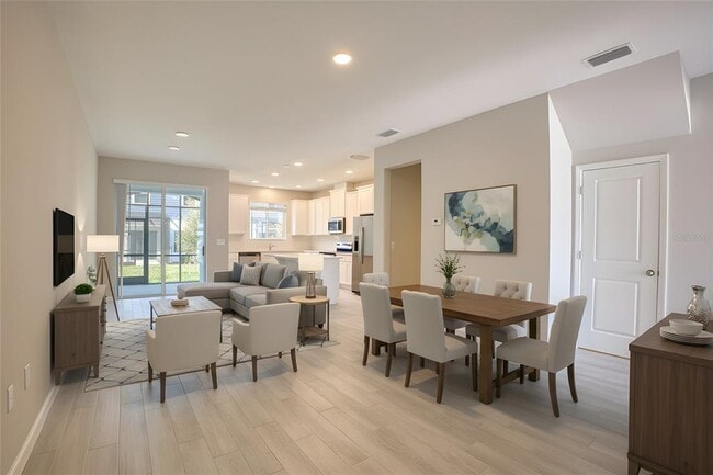 Foto del edificio - 14824 Outfitter St