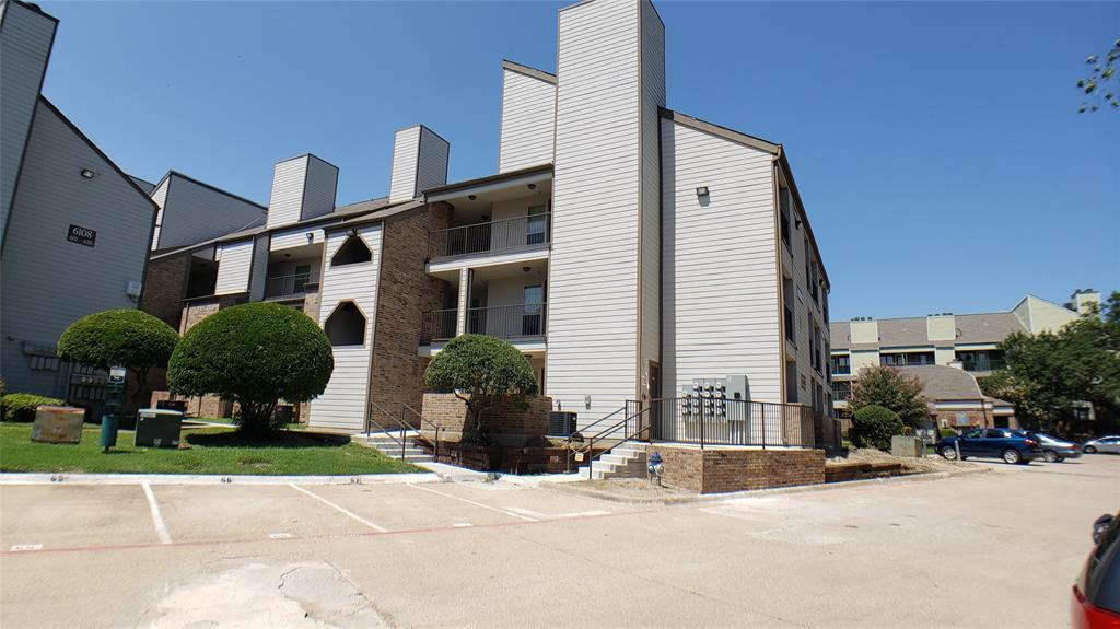 Foto principal - 6108 Abrams Rd