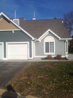 Building Photo - 2148 Hemlock Blvd