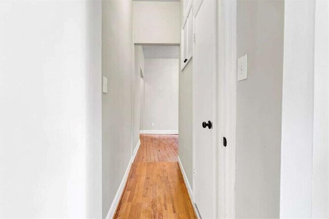 Foto del edificio - 952 Myrtle St NE