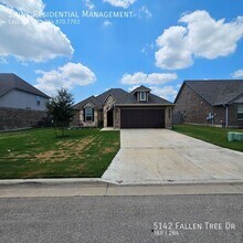 Building Photo - 5142 Fallen Tree Dr