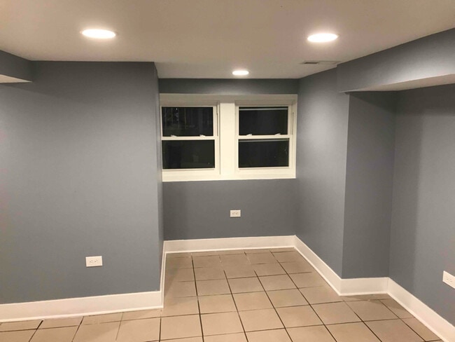 Photo - 3608 S Hermitage Ave Apartment