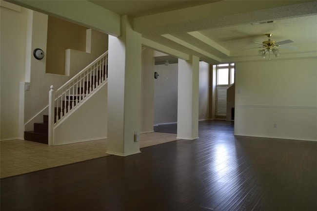 Building Photo - 1809 Lake Tawakoni Dr
