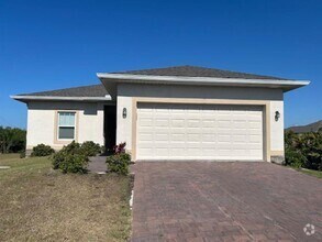 Building Photo - 397 Baytree Dr