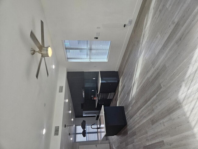 Foto del edificio - 283 S Roosevelt St