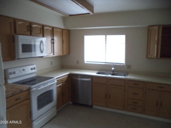 Building Photo - 6349 N 78th St