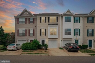 Building Photo - 1970 Peachtree Ct