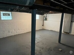 Building Photo - 12217 Rexford Ave