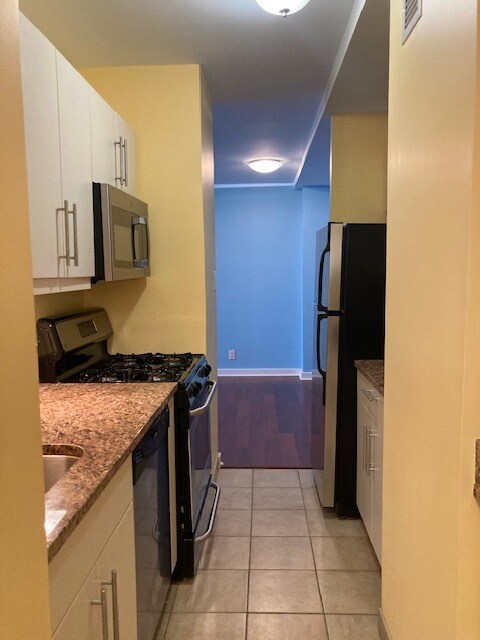 Foto del edificio - 219 S 18th St
