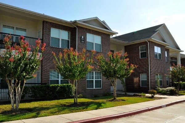 Building Exterior - Plantation at Quail Valley