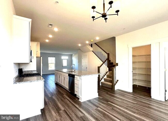 Building Photo - 302 Furgeson Ln