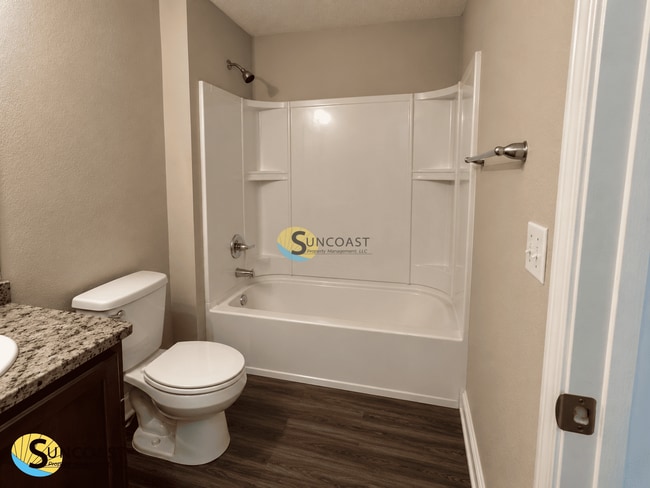Foto del edificio - 8790 Kaye Ln