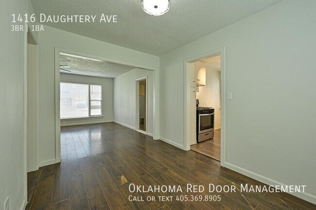 Foto del edificio - 1416 daugherty Ave