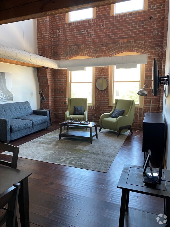 Warehouse District Furnished Apartments for Rent Cleveland, OH 52