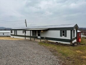 Building Photo - 489 Cumberland Dr