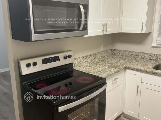 Foto del edificio - 415 Plainville Dr SW