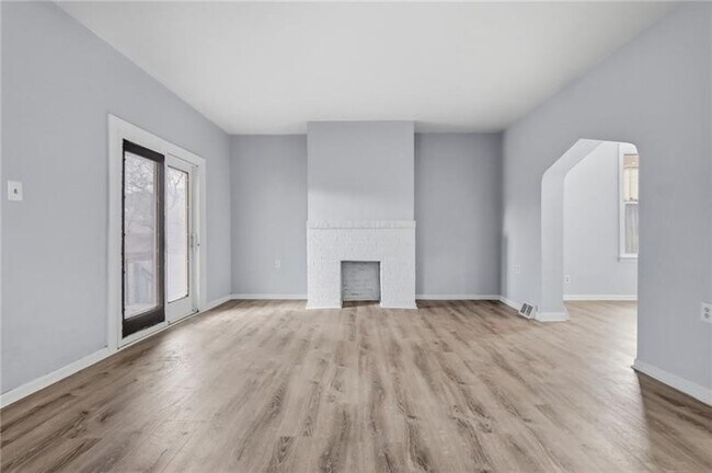 Foto del edificio - 228 Sylvan Walk