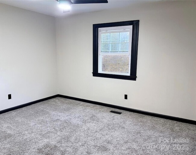 Photo - 2705 N Center St Townhome