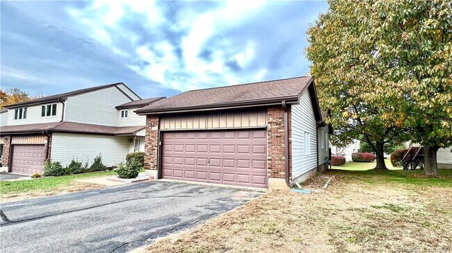 Building Photo - 25 Arthur Dr