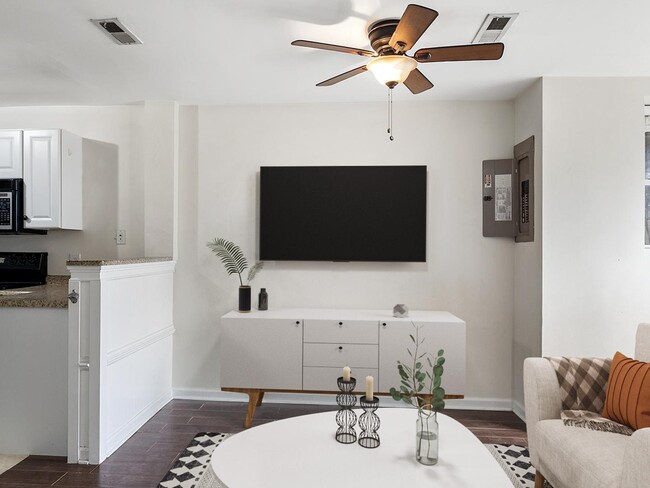 Building Photo - Bright Eckington apartment 15 min walk from NoMa-Gallaudet Metro