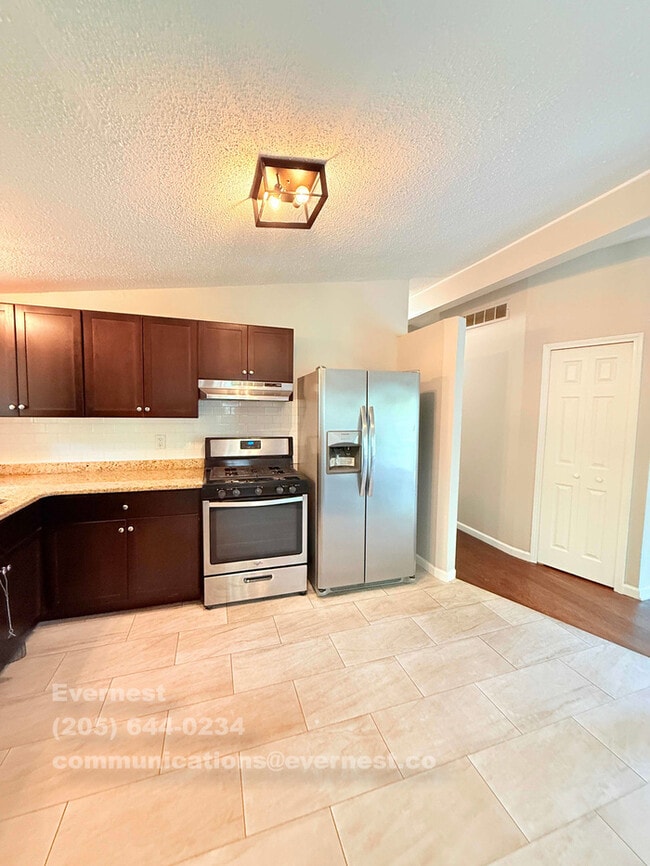 Foto del edificio - 23215 Berkley St