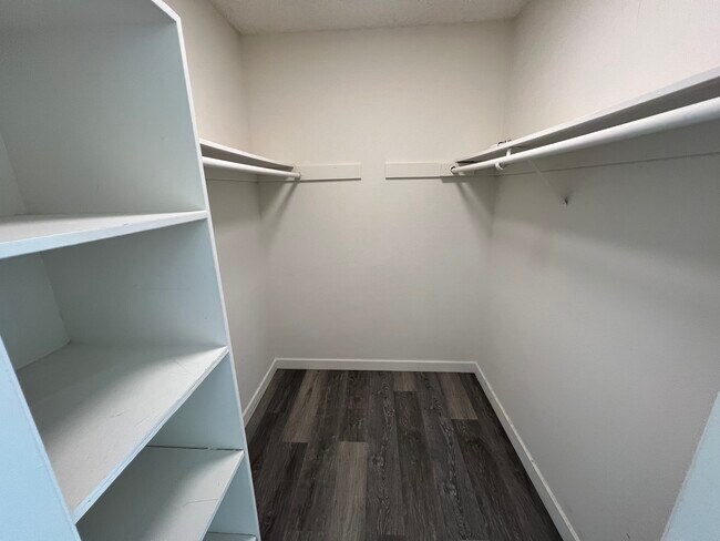Foto del edificio - 430 S Berendo St
